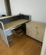 出售办公家具，桌椅文件柜老板台，会议桌，员工卡位