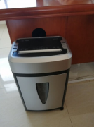 9成新科密碎纸机，家用，个人出售，功能正常